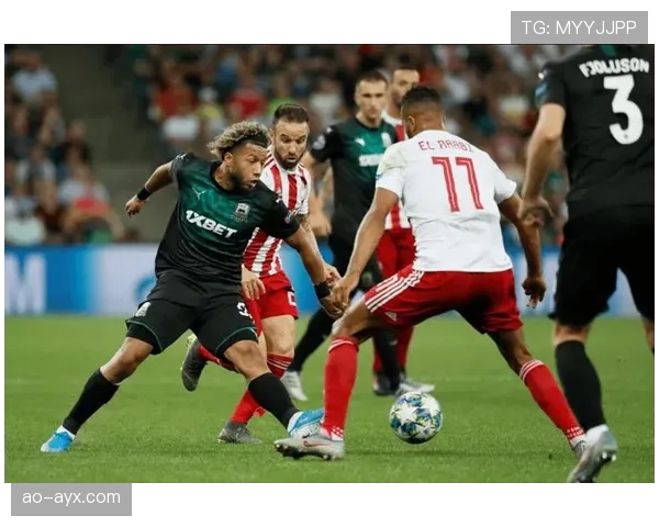 西甲鹦鹉军团新赛季剑指破纪录，团队表现引球迷热切期待