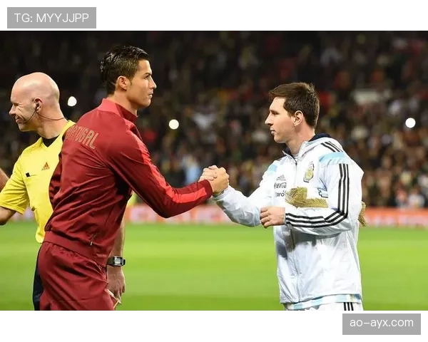 米特罗维奇战术适配性持续提升,助推球队进攻体系稳健前行 米特罗维奇战术适配性持续提升,助推球队进攻体系稳健前行