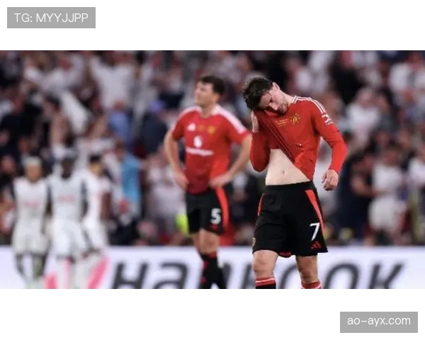 曼联更衣室矛盾再度显现，对球队稳定性及赛季表现造成影响