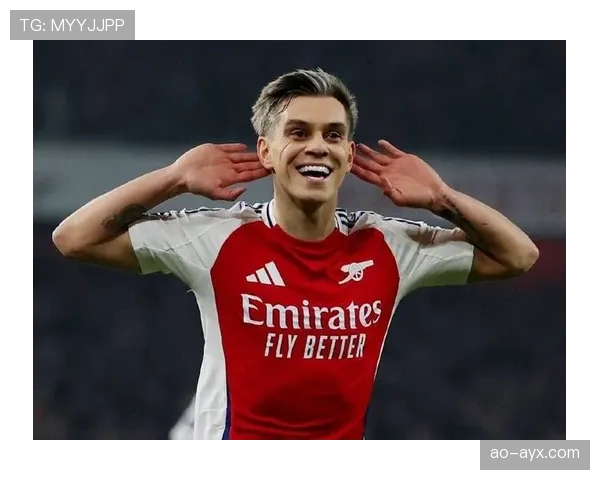 特罗萨德与若塔：多面手前锋的战术角色对比分析